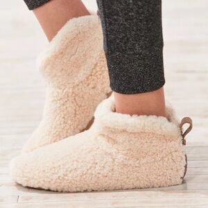 UGG Shearling Sherpa Bootie Winter Slippers